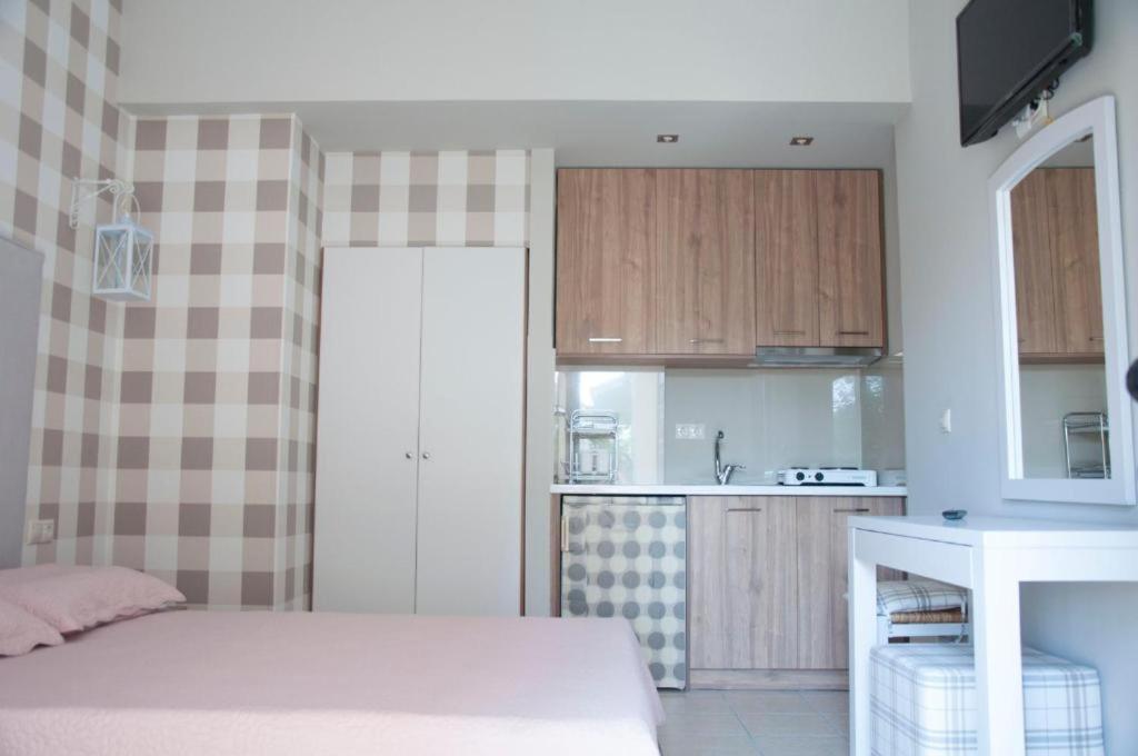 Ariadnes Holiday Accommodation Apidias Lakos ภายนอก รูปภาพ