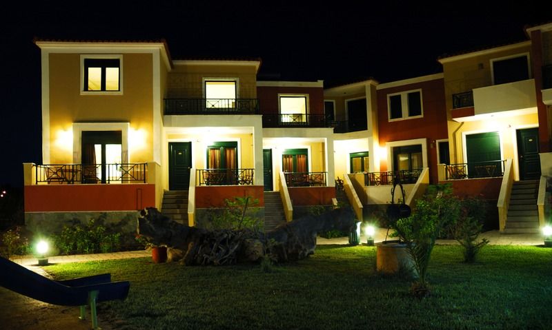 Ariadnes Holiday Accommodation Apidias Lakos ภายนอก รูปภาพ
